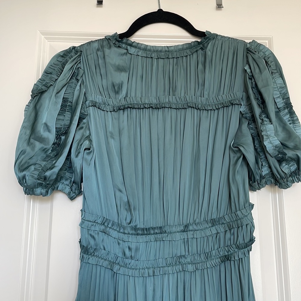 Olivia Dress - Picture 13 of 13